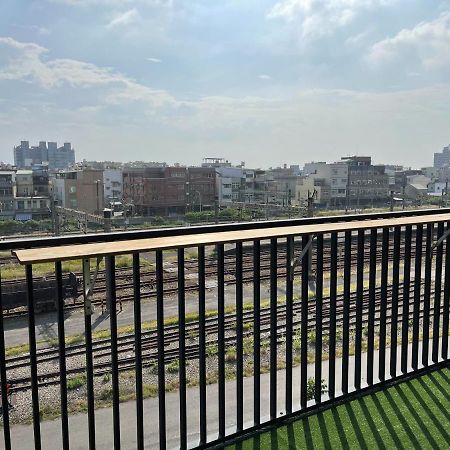 梨幸日和 Good Days In Liko Acomodação com café da manhã Kaohsiung Exterior foto